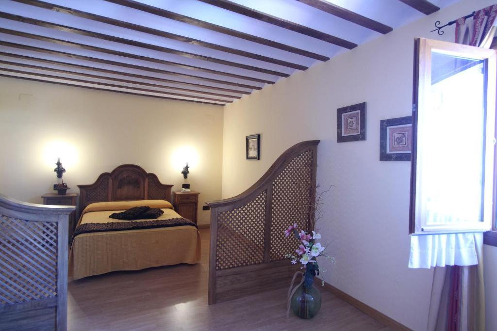 A Posada Tembleque Room photo